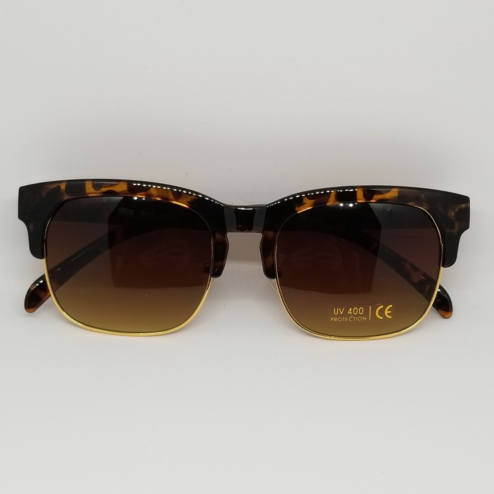 Tortoise Pattern Sunglasses - Picture 2 of 2